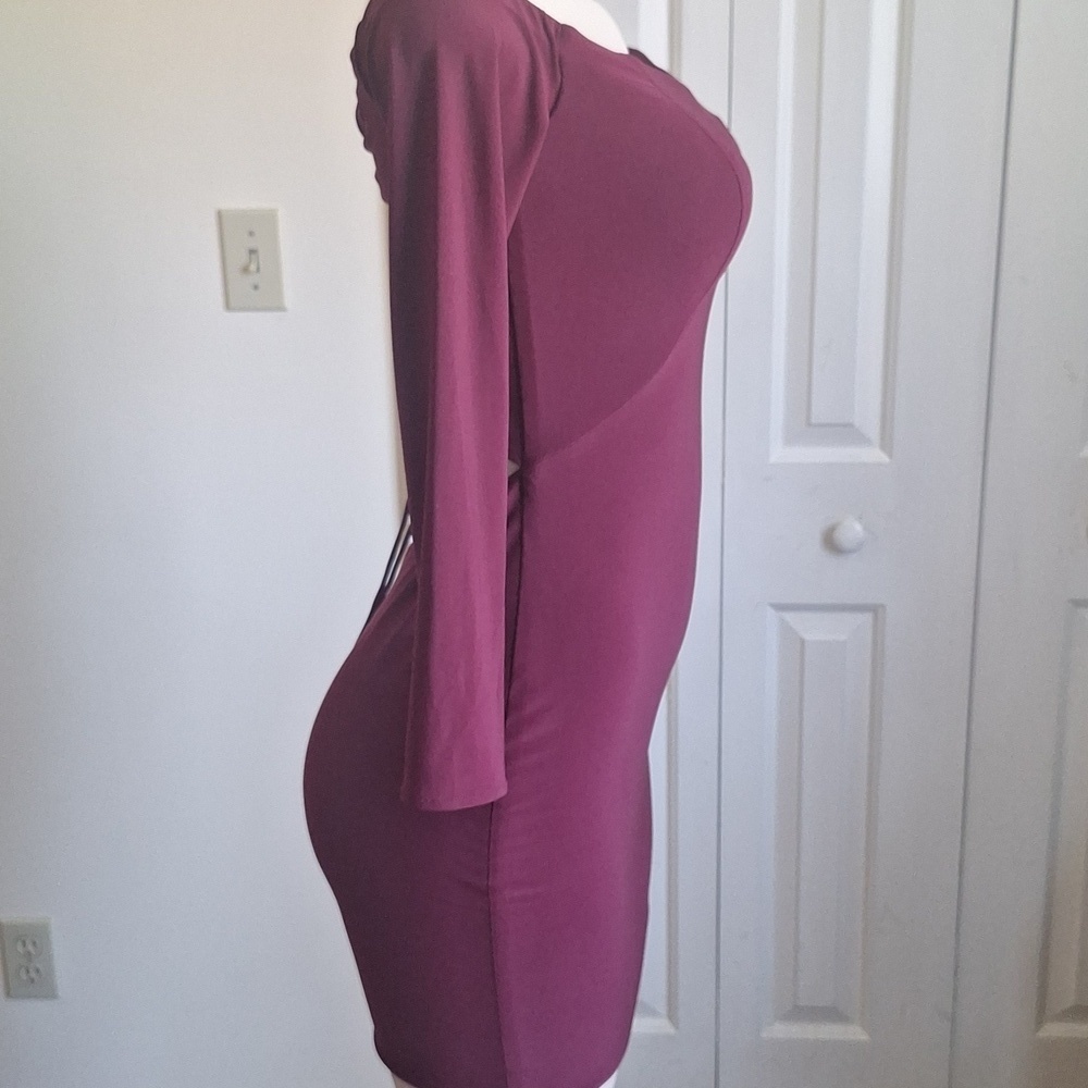LA FEMME Dress 28212 Dark Berry, Size 2 - Picture 3 of 6